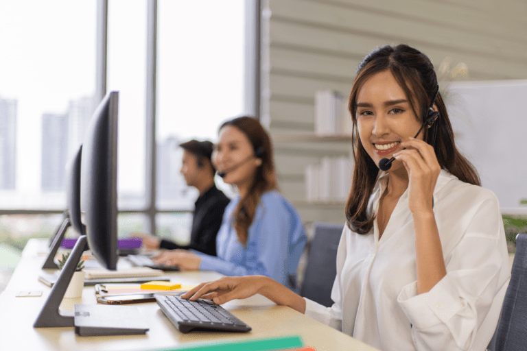 Call-center-agent-with-headset.png